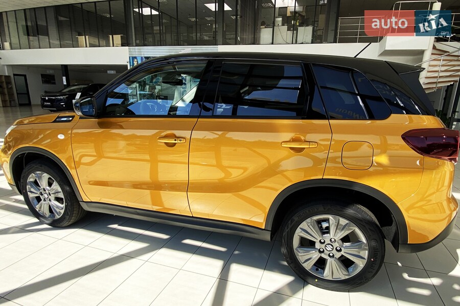 Suzuki Vitara - фото 4