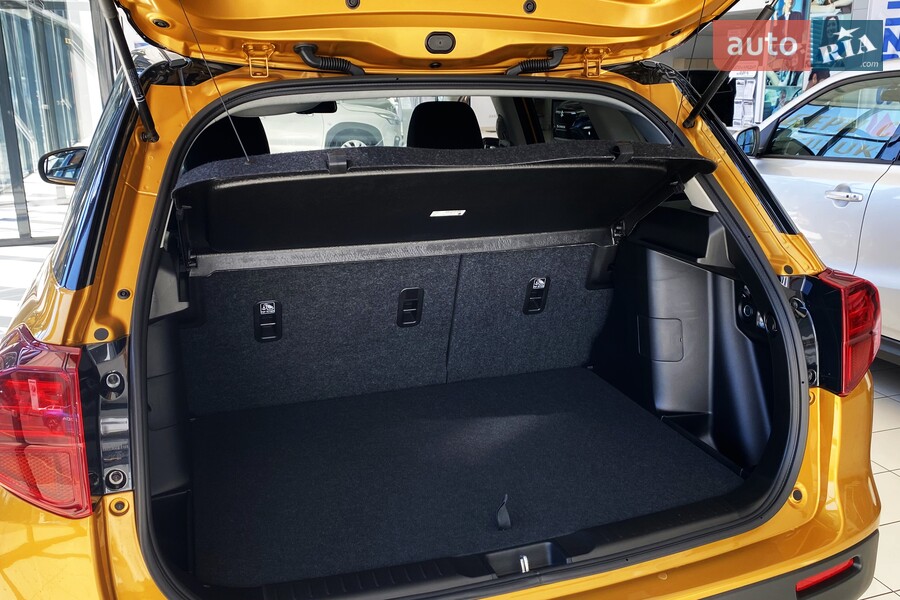 Suzuki Vitara - фото 10