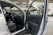 Suzuki Vitara - фото 12
