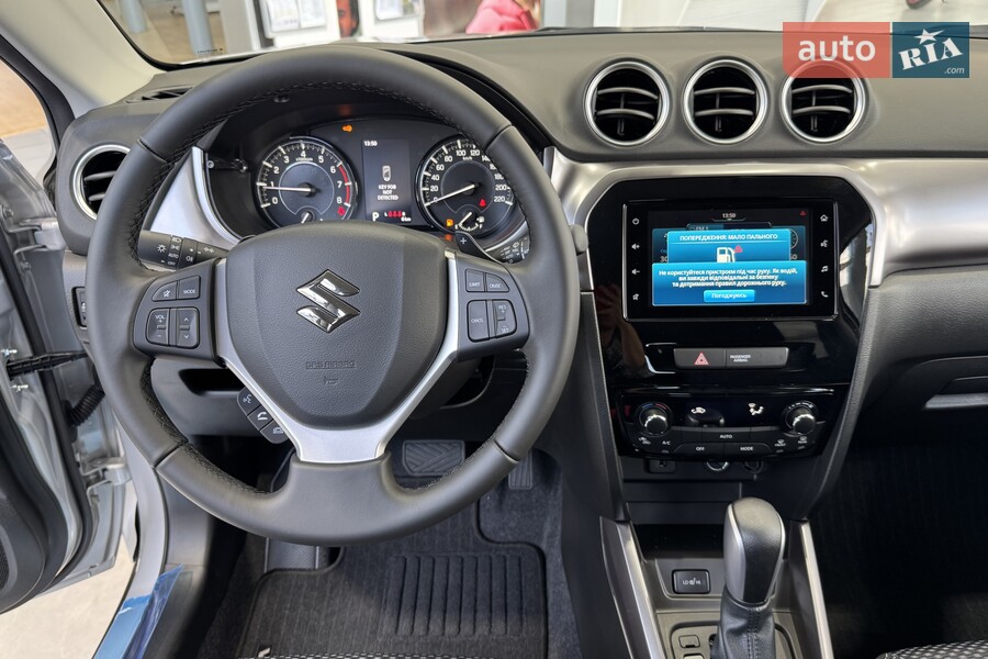 Suzuki Vitara - фото 16