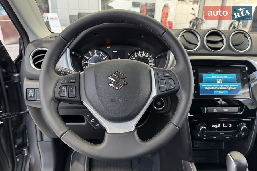 Suzuki Vitara - фото 13