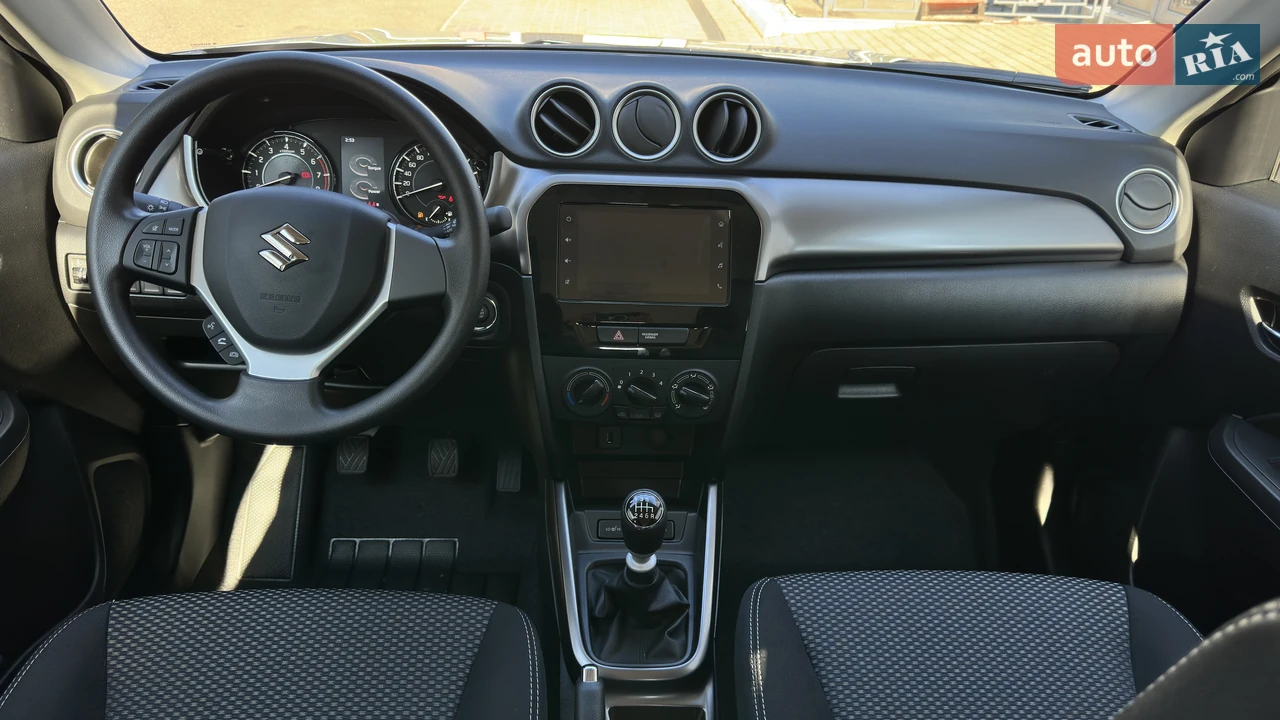 Suzuki-26