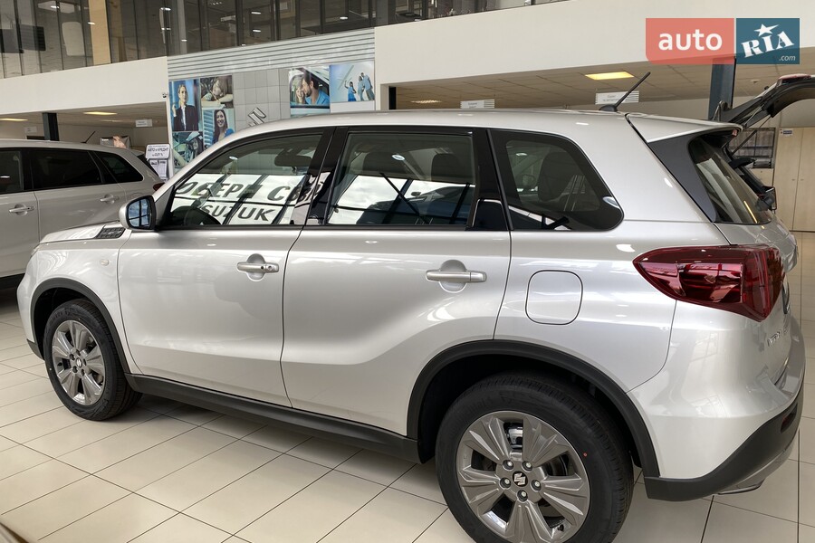 Suzuki Vitara - фото 5