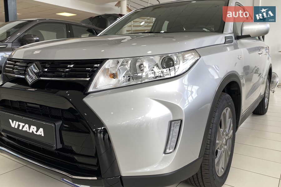 Suzuki Vitara - фото 7