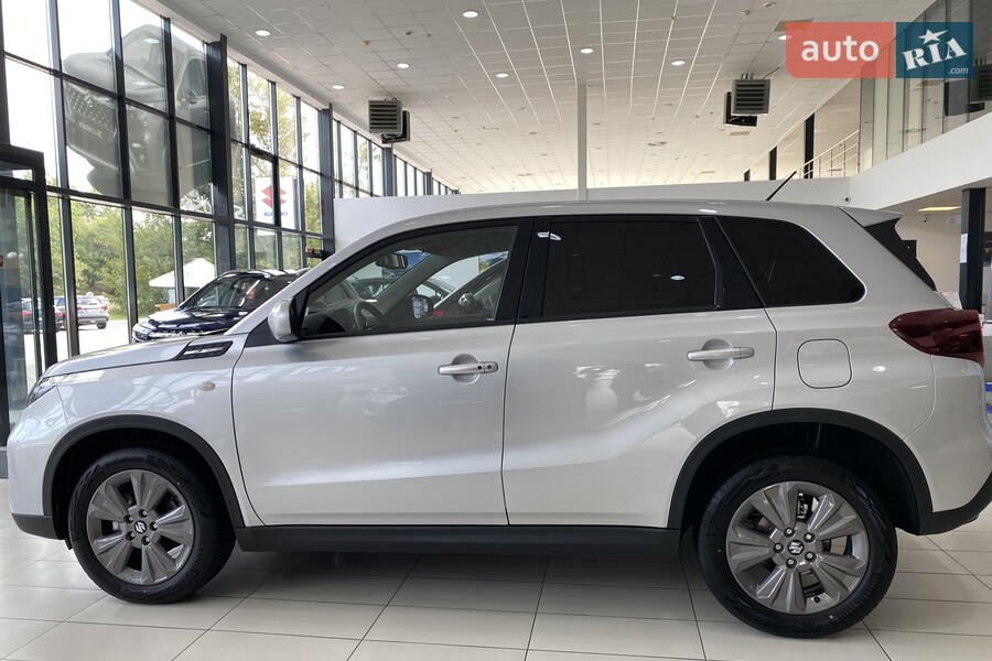Suzuki Vitara - фото 5