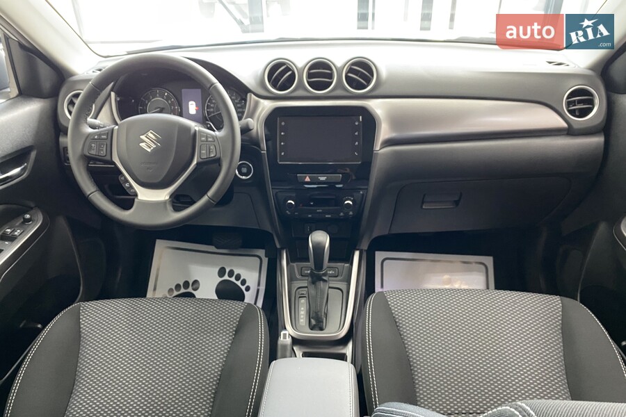 Suzuki Vitara - фото 14
