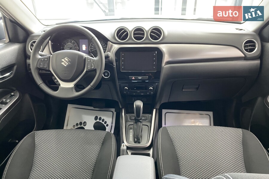 Suzuki Vitara - фото 16