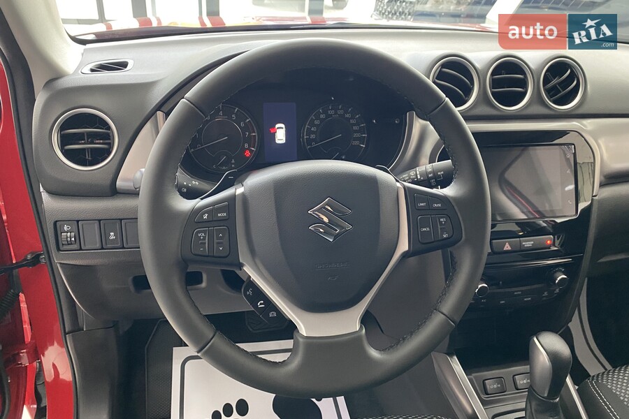 Suzuki Vitara - фото 12