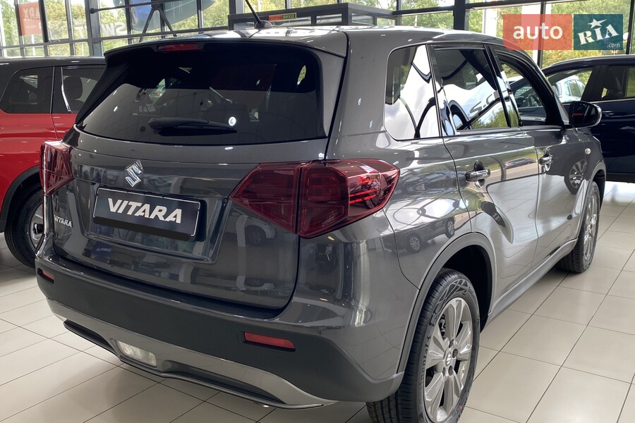 Suzuki Vitara - фото 4