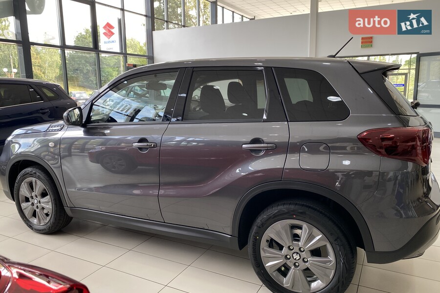 Suzuki Vitara - фото 7