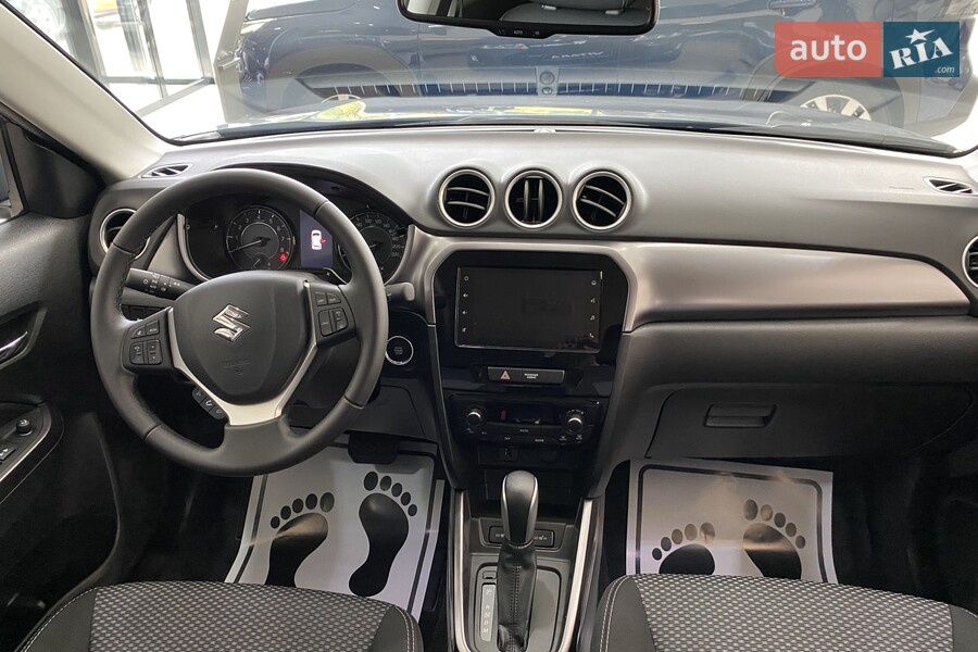 Suzuki Vitara - фото 14