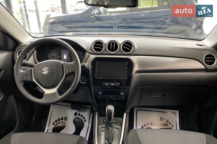 Suzuki Vitara - фото 15