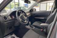 Suzuki Vitara - фото 16