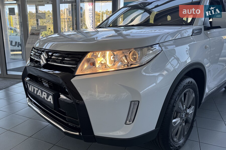 Suzuki Vitara - фото 1