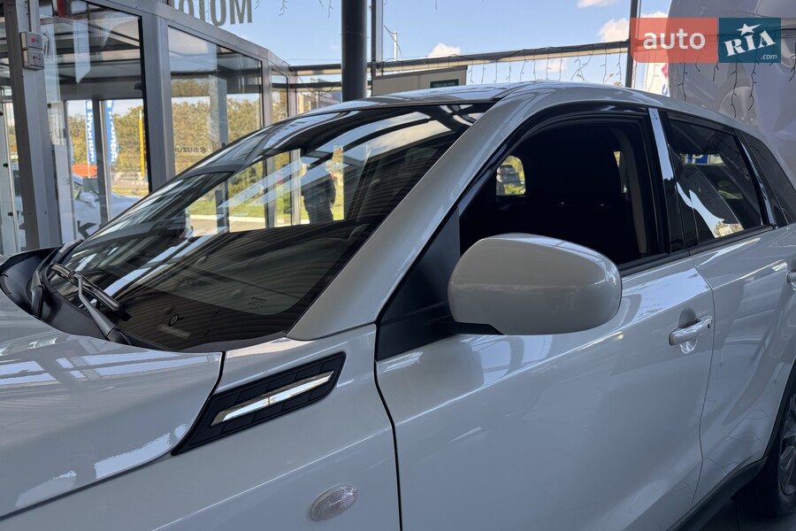 Suzuki Vitara - фото 6