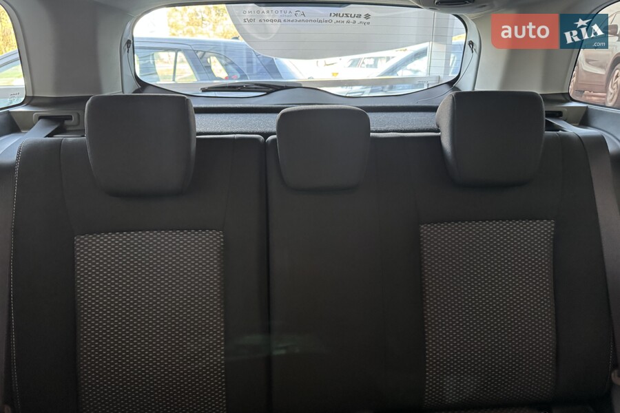Suzuki Vitara - фото 20