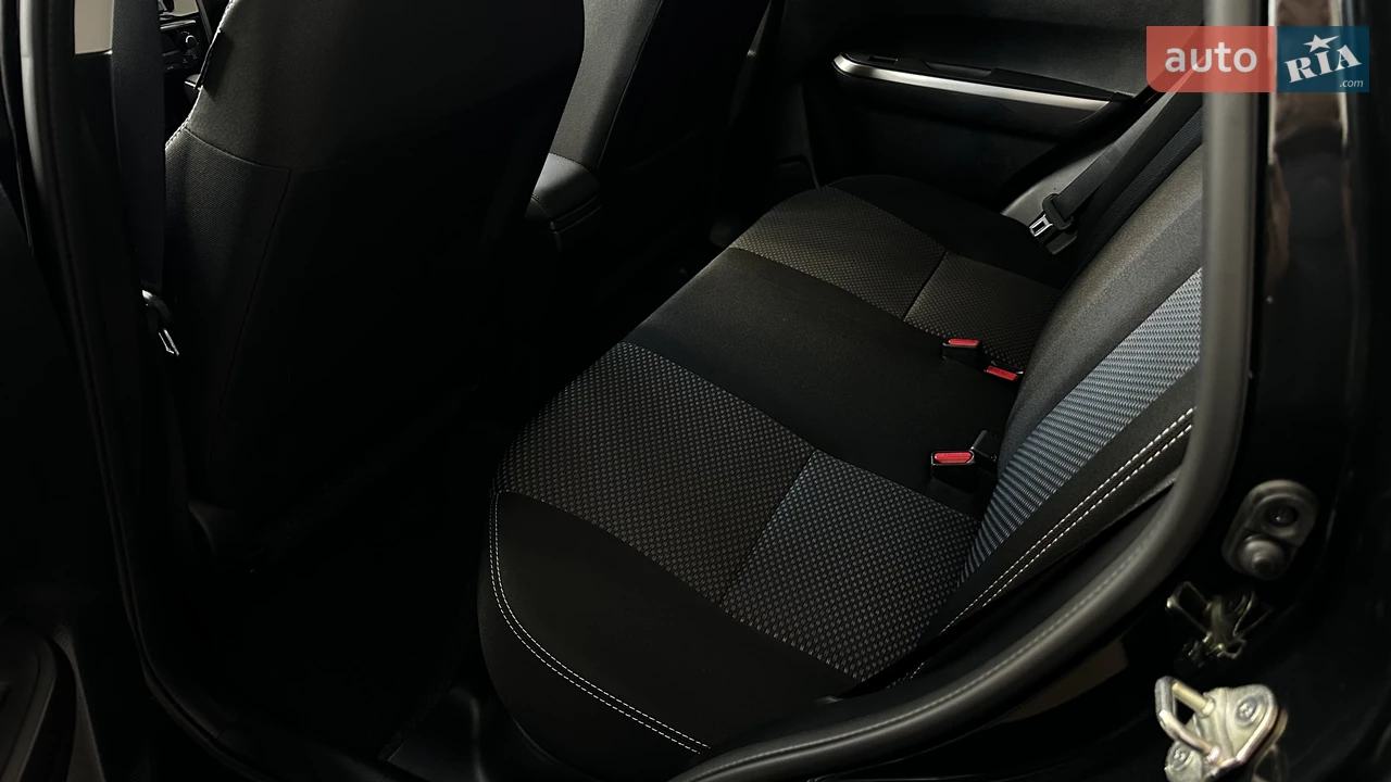 Suzuki-2
