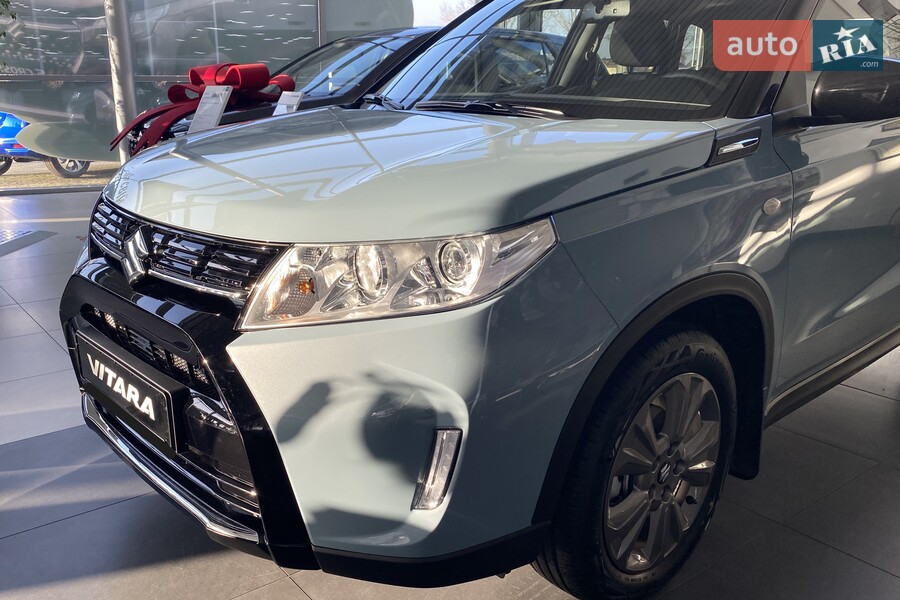 Suzuki Vitara - фото 8