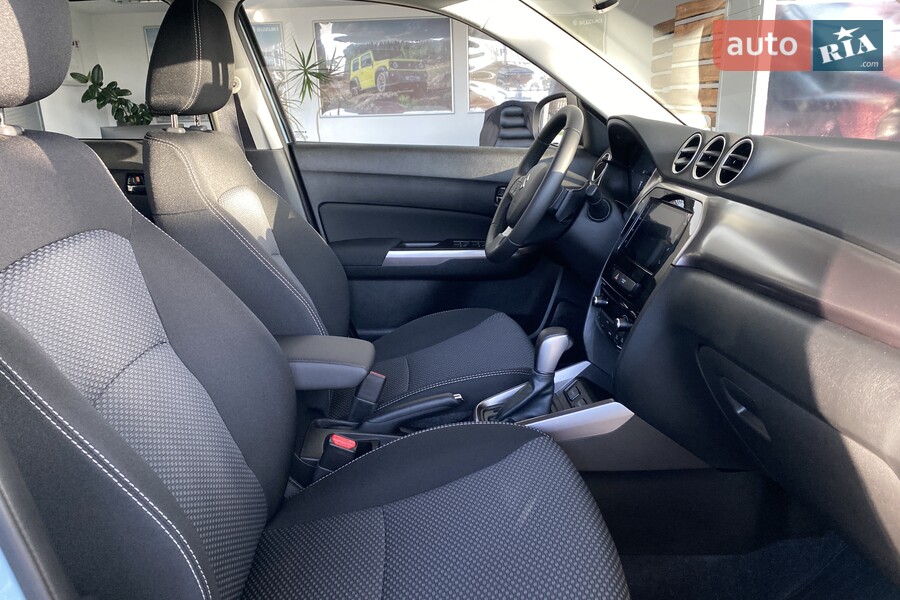Suzuki Vitara - фото 18