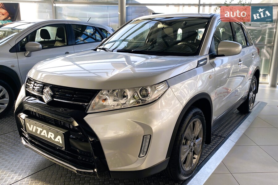 Suzuki Vitara - фото 1