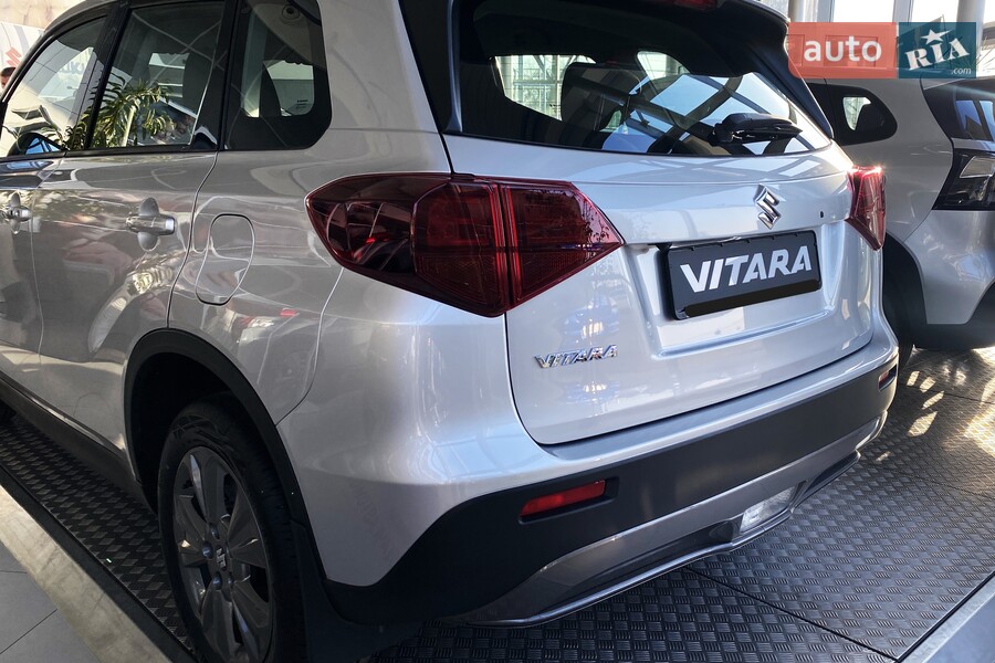 Suzuki Vitara - фото 7
