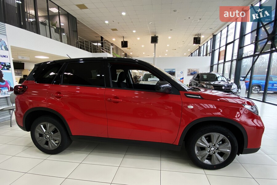 Suzuki Vitara - фото 4