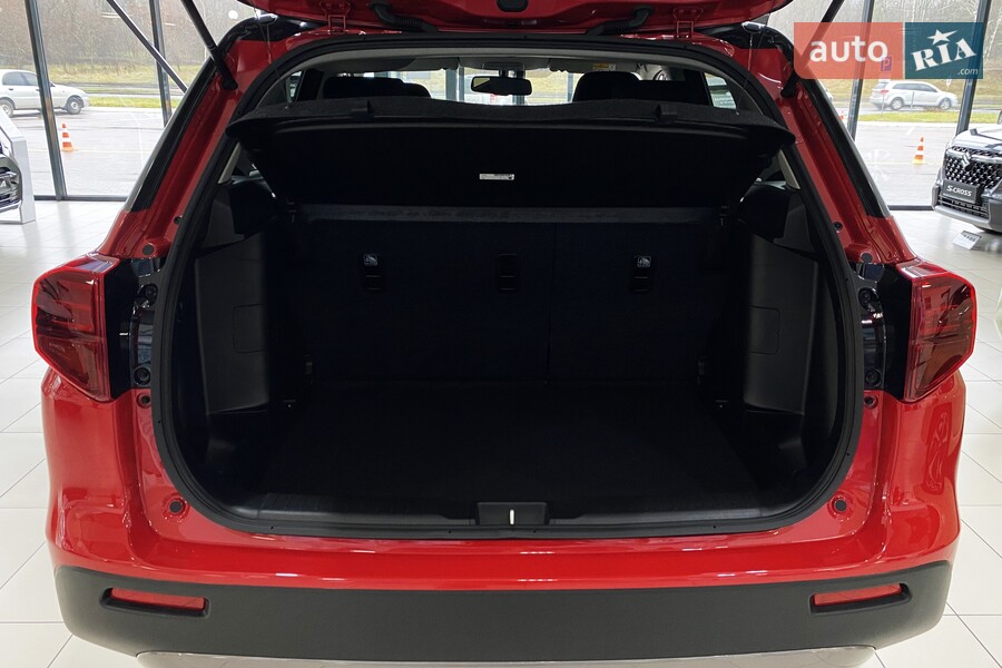 Suzuki Vitara - фото 12