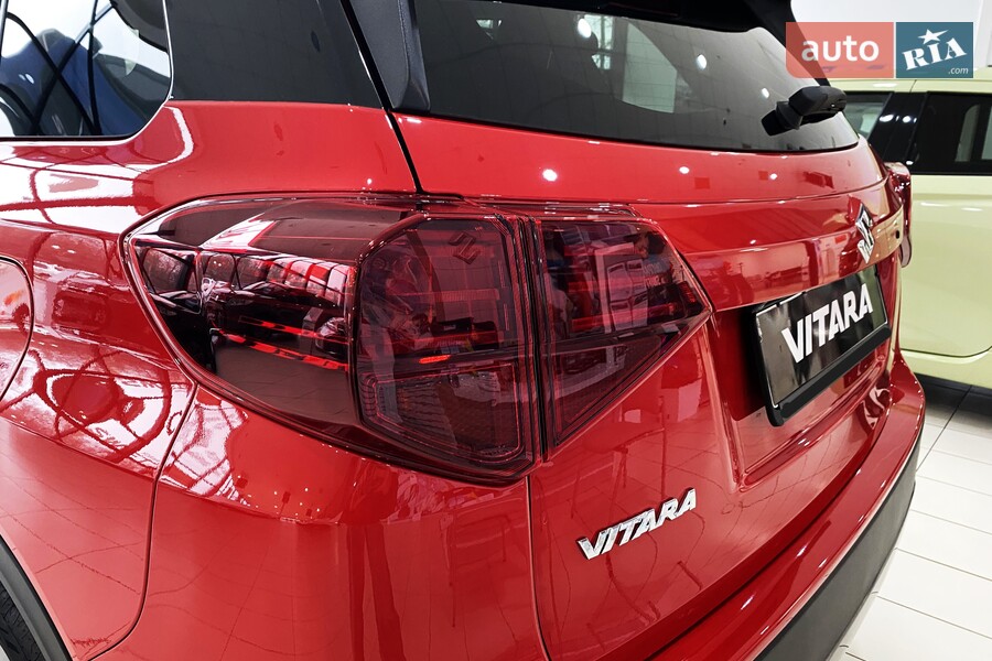 Suzuki Vitara - фото 10