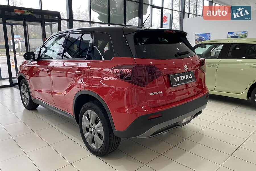 Suzuki Vitara - фото 8