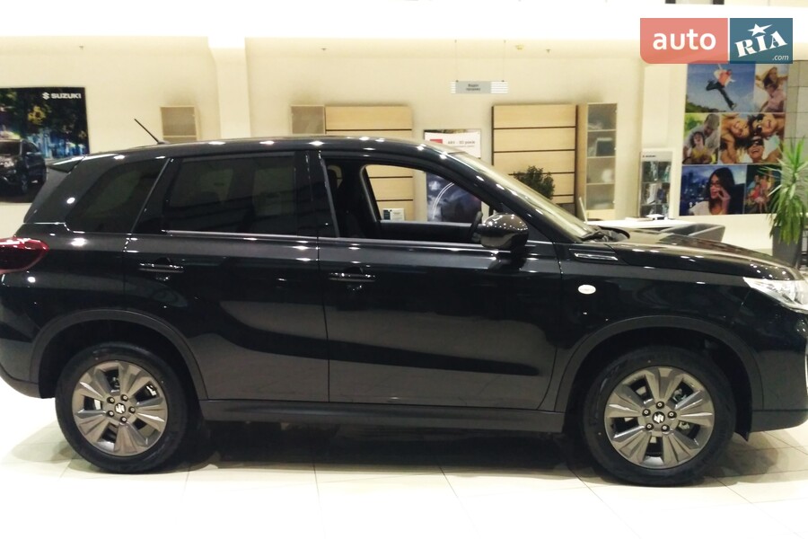 Suzuki Vitara - фото 6