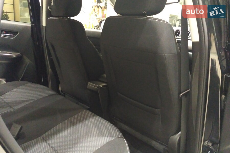 Suzuki Vitara - фото 25