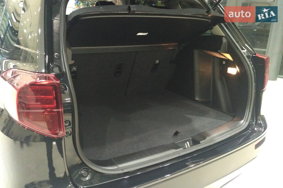 Suzuki Vitara - фото 17