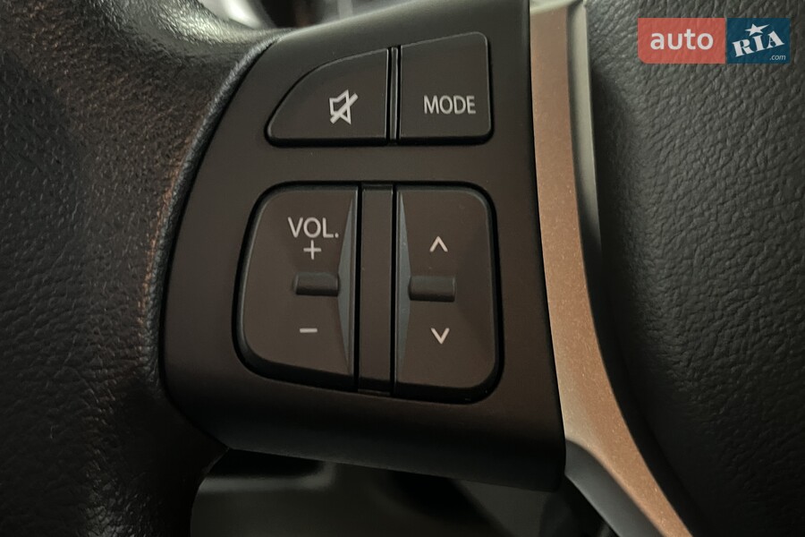 Suzuki Vitara - фото 7