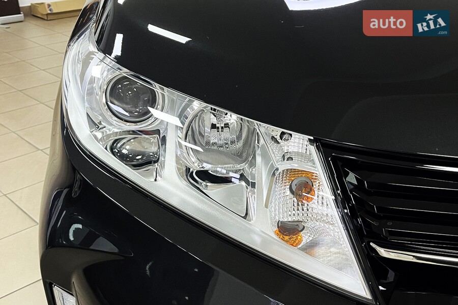 Suzuki Vitara - фото 5