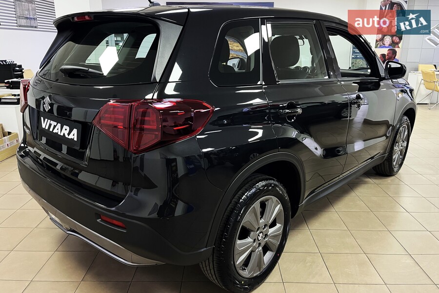 Suzuki Vitara - фото 3