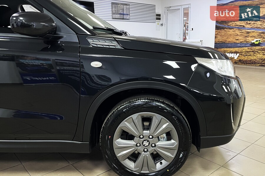 Suzuki Vitara - фото 6