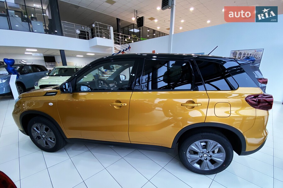 Suzuki Vitara - фото 4
