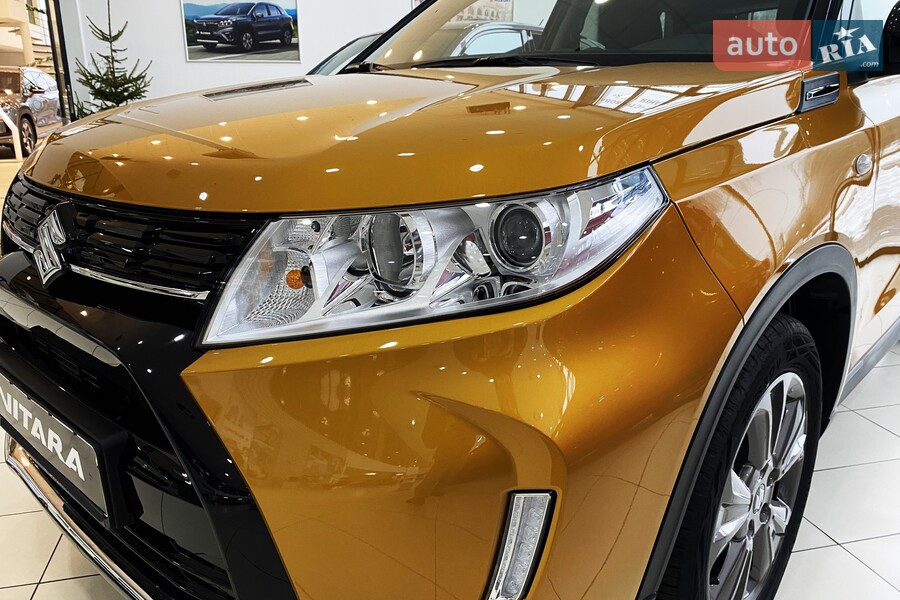 Suzuki Vitara - фото 8