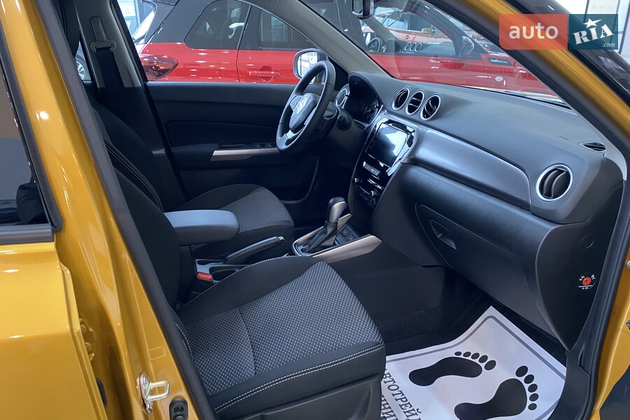 Suzuki Vitara - фото 20