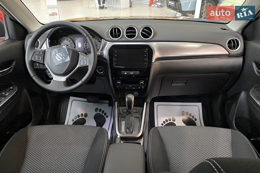 Suzuki Vitara - фото 21