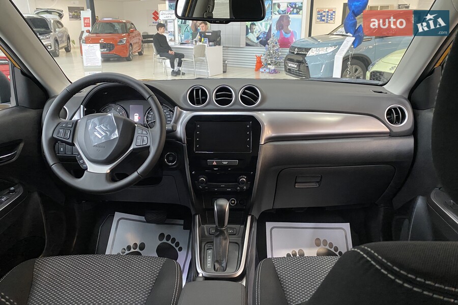 Suzuki Vitara - фото 22