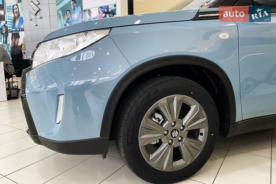 Suzuki Vitara - фото 9