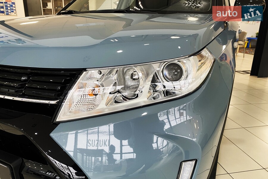 Suzuki Vitara - фото 8