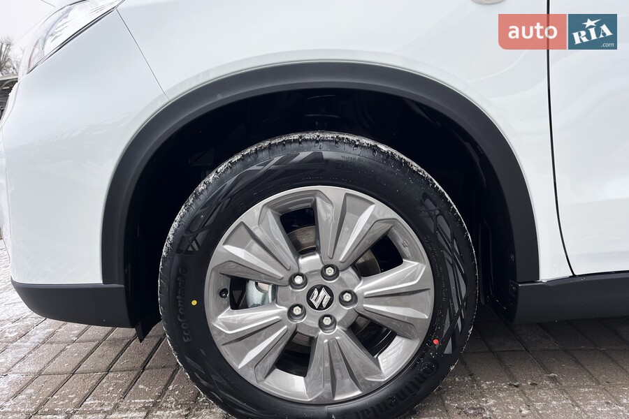 Suzuki Vitara - фото 5