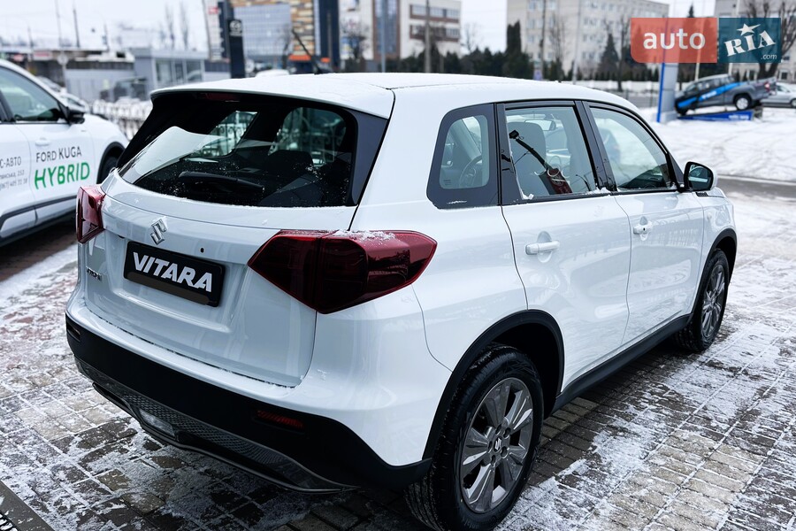 Suzuki Vitara - фото 4