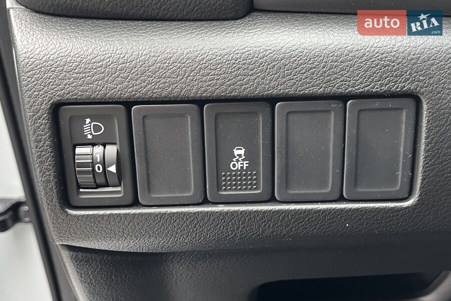 Suzuki Vitara - фото 10