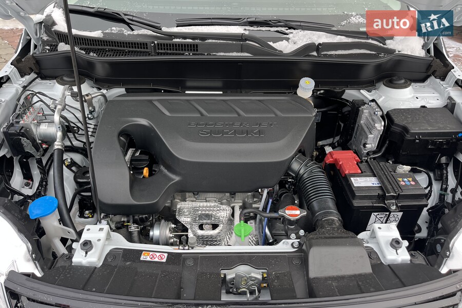 Suzuki Vitara - фото 21