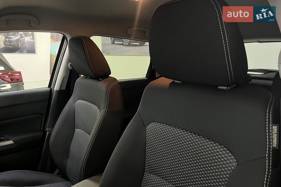 Suzuki Vitara - фото 10