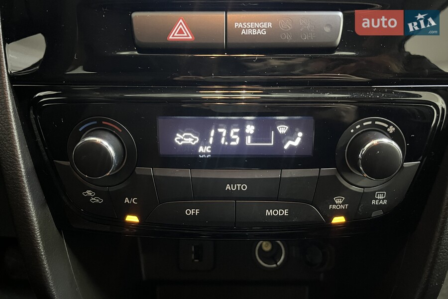 Suzuki Vitara - фото 14