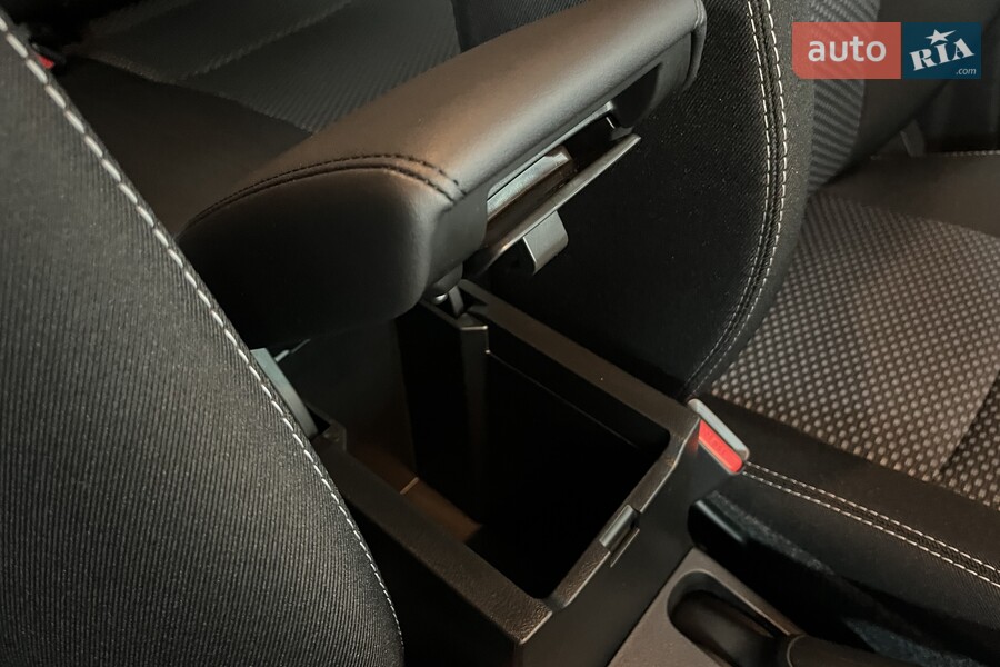 Suzuki Vitara - фото 20